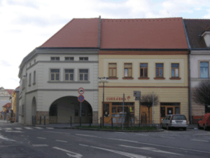 Rohov� d�m po